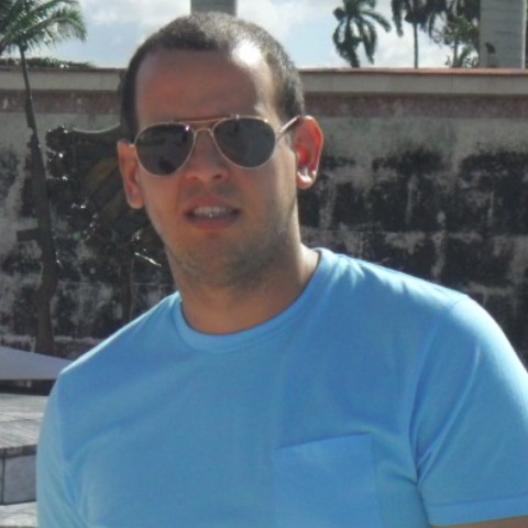 Dayron Aguero